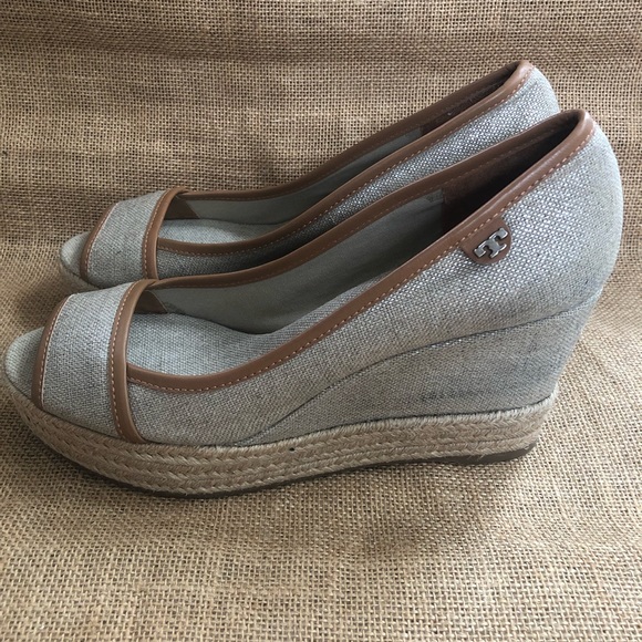 TORY BURCH Majorca Espadrille Wedge Sz 7.5/38 Peep Toe Beige Silver - Picture 2 of 10